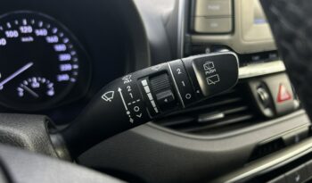 HYUNDAI I30  | przedni | Manualna | 110 KM | Beżowy full