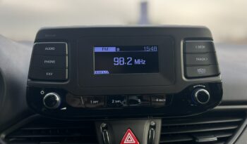 HYUNDAI I30  | przedni | Manualna | 110 KM | Beżowy full