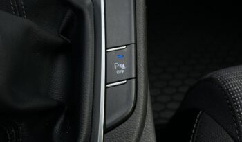 HYUNDAI I30  | przedni | Manualna | 110 KM | Beżowy full