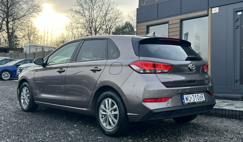 HYUNDAI I30  | przedni | Manualna | 110 KM | Beżowy full
