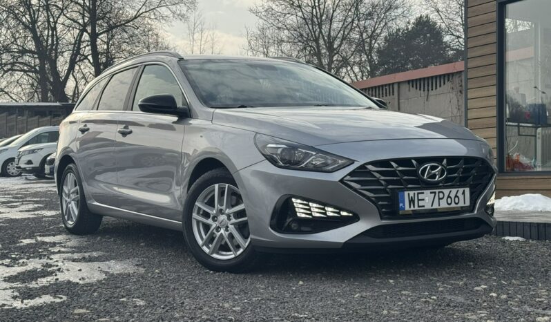 HYUNDAI I30  | przedni | automatyczna_dwusprzeglowa | 120 KM | Srebrny full