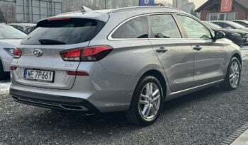 HYUNDAI I30  | przedni | automatyczna_dwusprzeglowa | 120 KM | Srebrny full