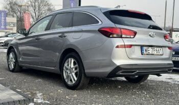 HYUNDAI I30  | przedni | automatyczna_dwusprzeglowa | 120 KM | Srebrny full