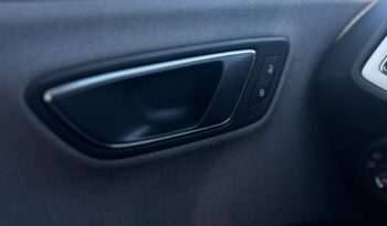 SEAT Leon  | przedni | Manualna | 130 KM | niebieski ciemny full