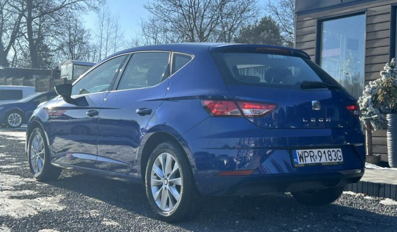 SEAT Leon  | przedni | Manualna | 130 KM | niebieski ciemny full