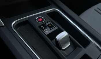 SEAT Leon  | przedni | automatyczna_dwusprzeglowa | 110 KM | bialy full