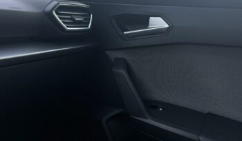 SEAT Leon  | przedni | automatyczna_dwusprzeglowa | 110 KM | bialy full