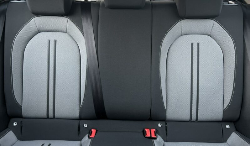 SEAT Leon  | przedni | automatyczna_dwusprzeglowa | 110 KM | bialy full