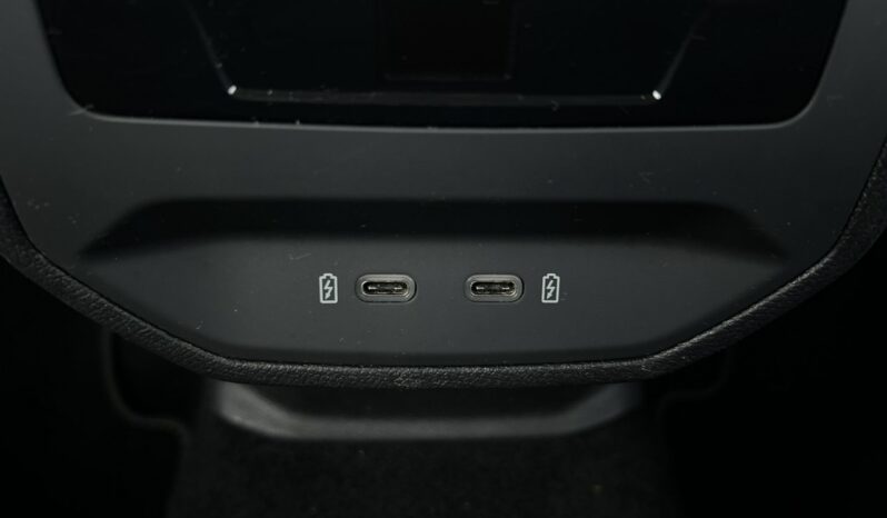 SEAT Leon  | przedni | automatyczna_dwusprzeglowa | 110 KM | bialy full