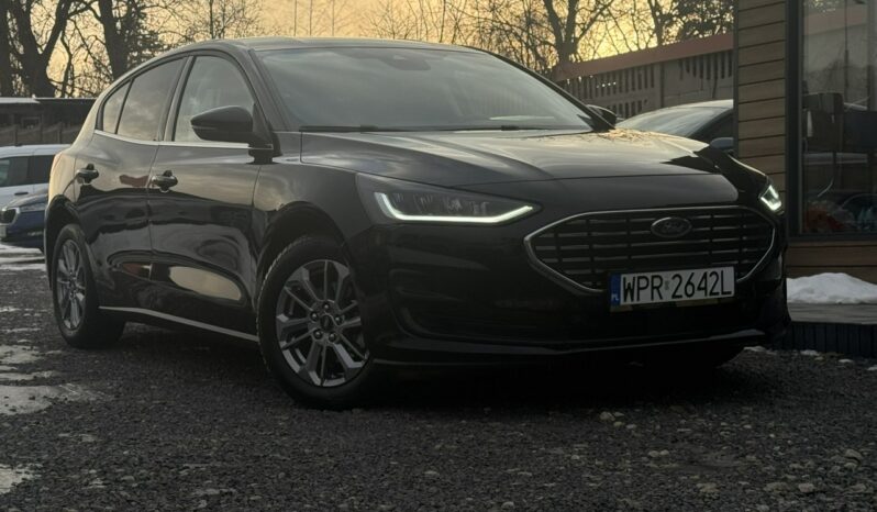 FORD Focus  | przedni | Manualna | 125 KM | Czarny full
