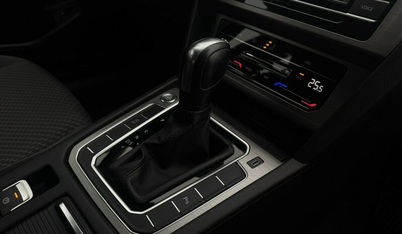 VOLKSWAGEN Passat  | przedni | Automatyczna | 150 KM | inny full