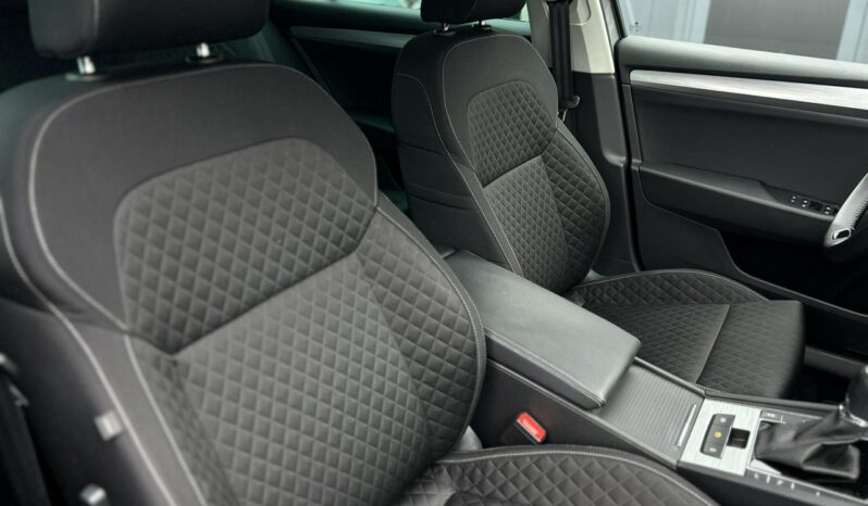 SKODA Superb  | przedni | Automatyczna | 150 KM | Szary full