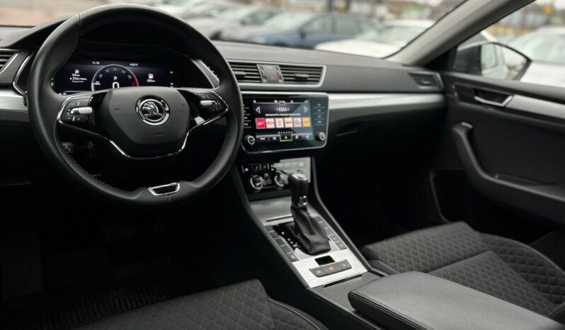 SKODA Superb  | przedni | Automatyczna | 150 KM | Szary full