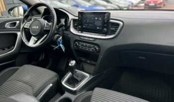 KIA XCeed  | przedni | Manualna | 120 KM | Niebieski full
