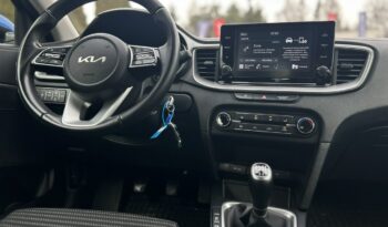 KIA XCeed  | przedni | Manualna | 120 KM | Niebieski full