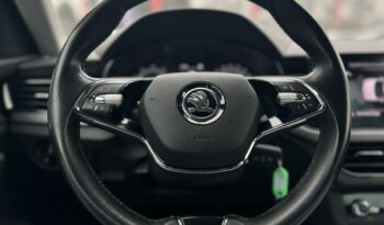 SKODA Kamiq | przedni | Manualna | 115 KM | Niebieski full