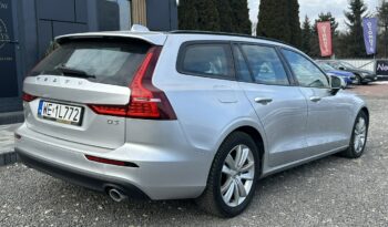 VOLVO V60  | przedni | Automatyczna | 150 KM | Srebrny full