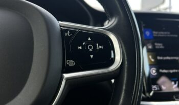 VOLVO V60  | przedni | Automatyczna | 150 KM | Srebrny full