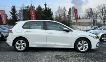 VOLKSWAGEN Golf  | przedni | Automatyczna | 150 KM | bialy full