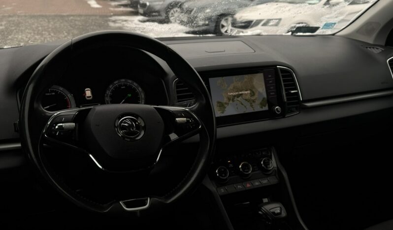 SKODA Karoq | przedni | Automatyczna | 150 KM | Granatowy full