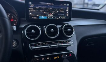 Mercedes GLC 200 | 4x4_automatyczny | Automatyczna | 163 KM | Czarny full
