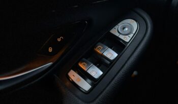 Mercedes GLC 200 | 4x4_automatyczny | Automatyczna | 163 KM | Czarny full