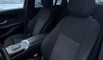 Mercedes GLC 200 | 4x4_automatyczny | Automatyczna | 163 KM | Czarny full