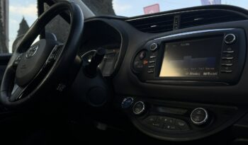 TOYOTA Yaris  | przedni | automatyczna_bezstopniowa | 100 KM | Niebieski full