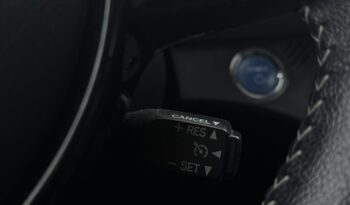 TOYOTA Yaris  | przedni | automatyczna_bezstopniowa | 100 KM | Srebrny full