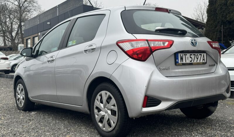 TOYOTA Yaris  | przedni | automatyczna_bezstopniowa | 100 KM | Srebrny full