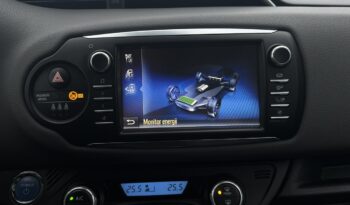 TOYOTA Yaris  | przedni | automatyczna_bezstopniowa | 100 KM | Srebrny full