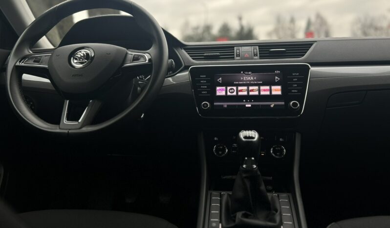 SKODA Superb  | przedni | Manualna | 150 KM | Brązowy full