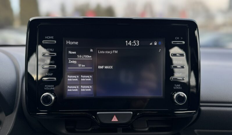 TOYOTA Yaris  | przedni | automatyczna_bezstopniowa | 116 KM | bialy full