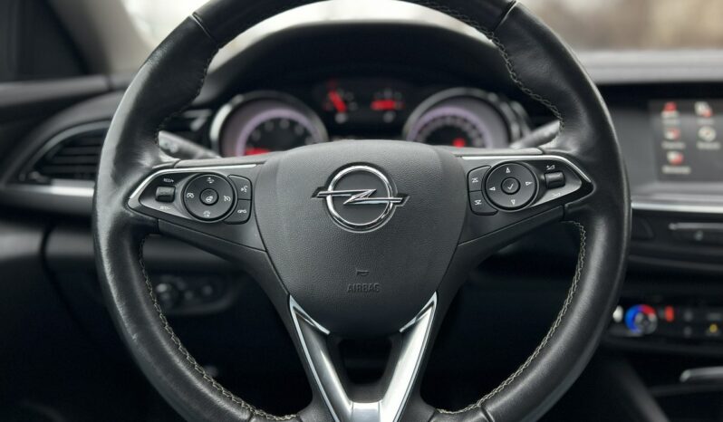 OPEL Insignia  | przedni | Automatyczna | 165 KM | Czarny full