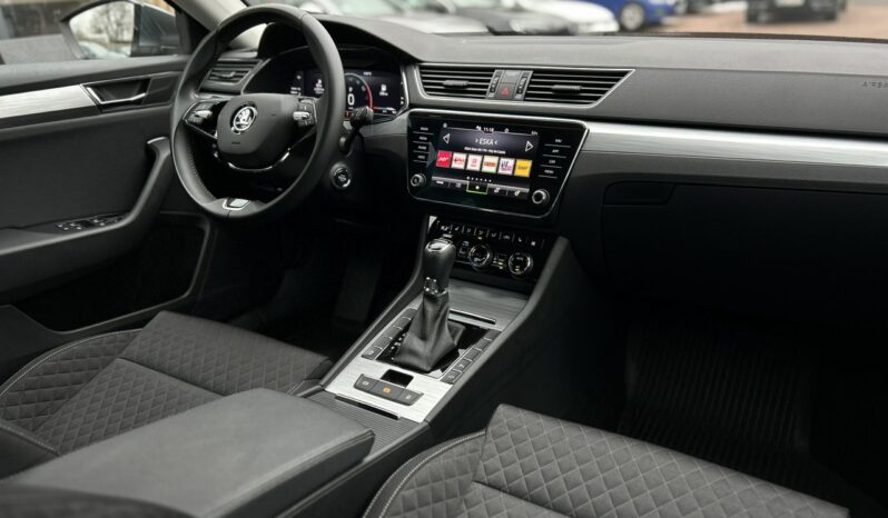 SKODA Superb  | przedni | Automatyczna | 150 KM | Szary full