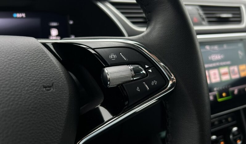 SKODA Superb  | przedni | Automatyczna | 150 KM | Szary full