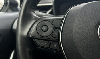 TOYOTA Corolla  | przedni | Manualna | 125 KM | bialy full