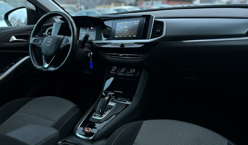 OPEL Grandland | przedni | Automatyczna | 130 KM | Czarny full