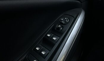 OPEL Grandland | przedni | Automatyczna | 130 KM | Czarny full