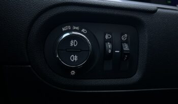 OPEL Grandland | przedni | Automatyczna | 130 KM | Czarny full