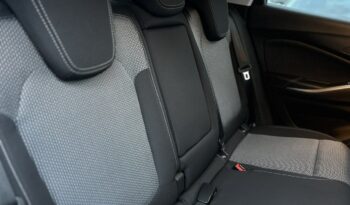 OPEL Grandland | przedni | Automatyczna | 130 KM | Czarny full