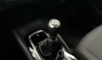 TOYOTA Corolla  | przedni | Manualna | 125 KM | bialy full