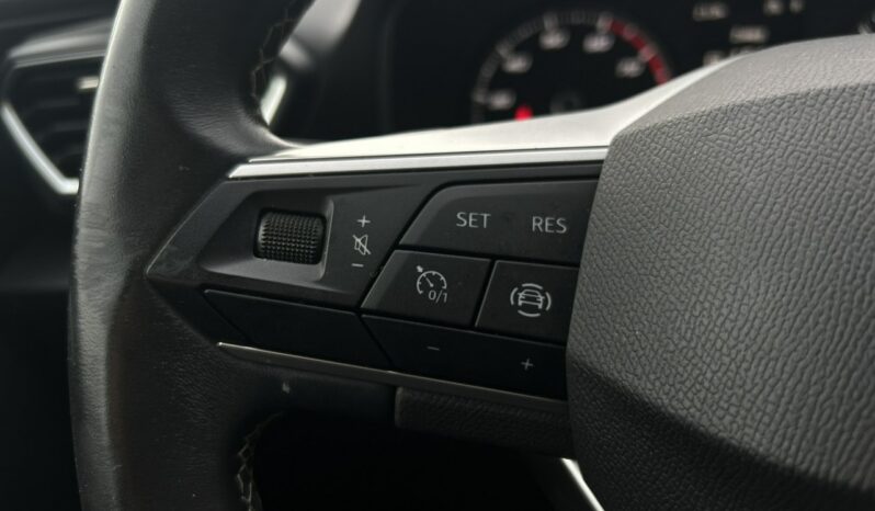 SEAT Leon  | przedni | automatyczna_dwusprzeglowa | 110 KM | bialy full