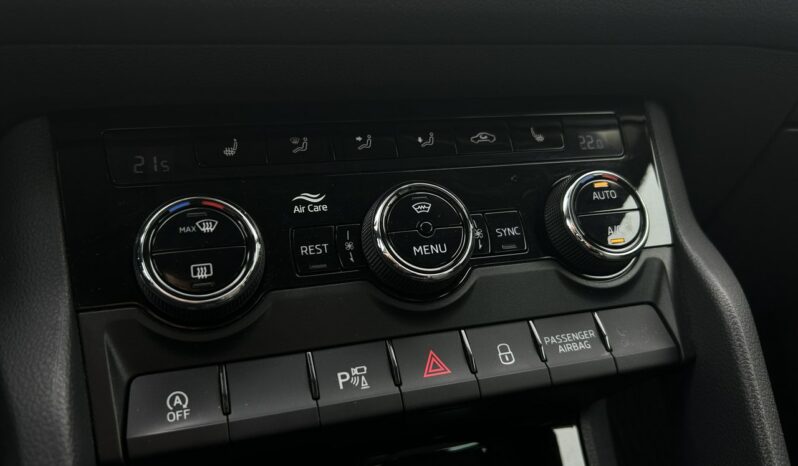 SKODA Kodiaq  | 4x4_automatyczny | Automatyczna | 200 KM | Szary full