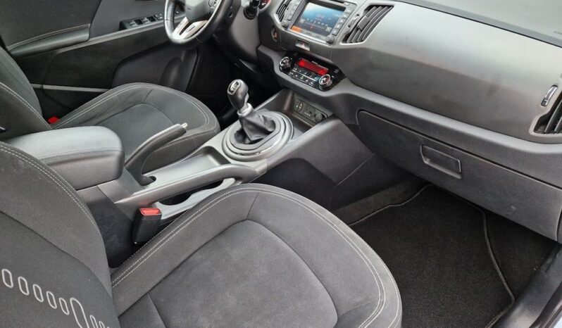 KIA Sportage  | FWD (przód) | Manualna | 115 KM | Biały full