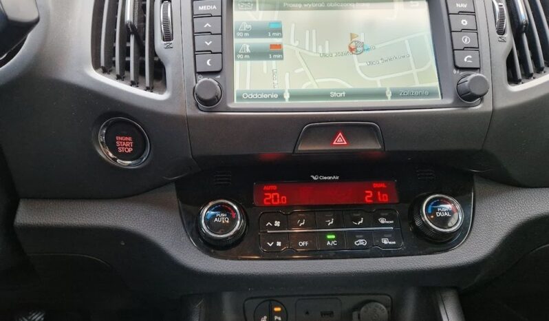 KIA Sportage  | FWD (przód) | Manualna | 115 KM | Biały full