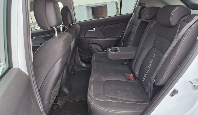 KIA Sportage  | FWD (przód) | Manualna | 115 KM | Biały full