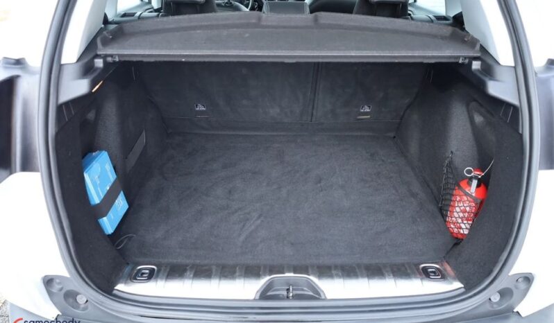 PEUGEOT 2008  | FWD (przód) | Manualna | 110 KM | Biały full