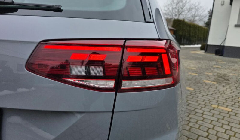 VOLKSWAGEN Passat  | FWD (przód) | Manualna | 150 KM | Szary full