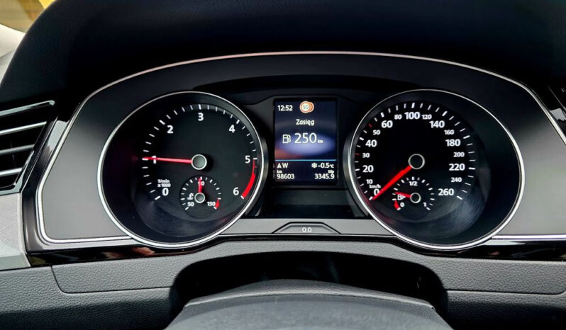 VOLKSWAGEN Passat  | FWD (przód) | Manualna | 150 KM | Szary full